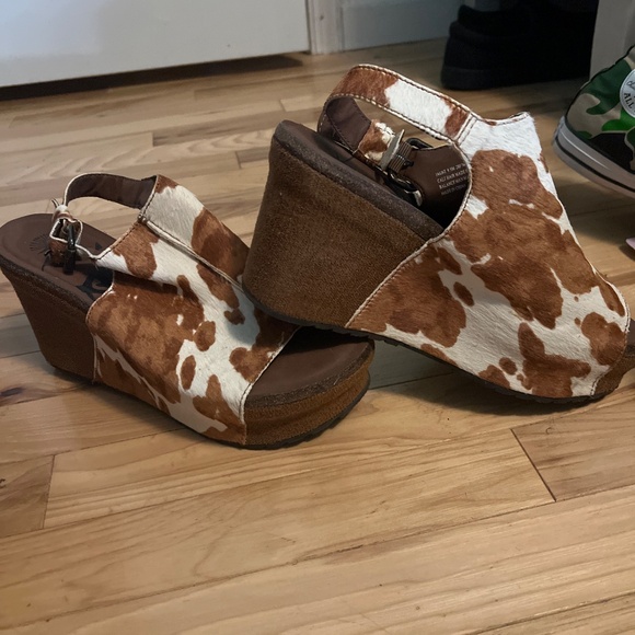 Wedges - Picture 2 of 3